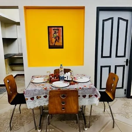 Lumina Home Stay Pondicherry Exterior photo