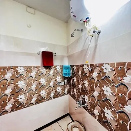 Lumina Home Stay Pondicherry Exterior photo