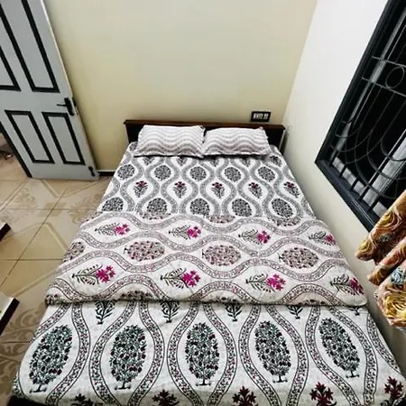 Lumina Home Stay Pondicherry Exterior photo